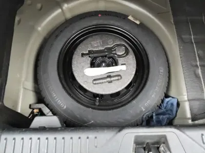 Photo 24 Ford Fiesta 1.1 85ch Trend 5p Euro6.2