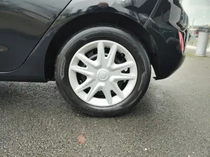 Photo 13 Ford Fiesta 1.1 85ch Trend 5p Euro6.2