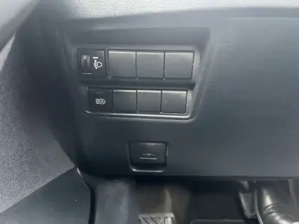 Photo 23 Toyota Yaris Hybride 116h Dynamic 1.5 116 ch