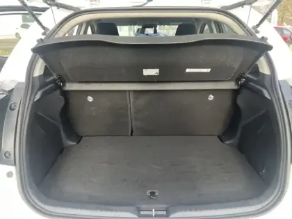 Photo 9 Toyota Yaris Hybride 116h Dynamic 1.5 116 ch