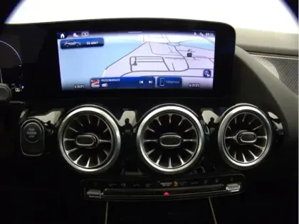 Photo 13 Mercedes GLA 250 e Hybrid EQ AMG Line