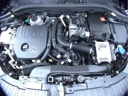 Photo 21 Mercedes GLA 250 e Hybrid EQ AMG Line