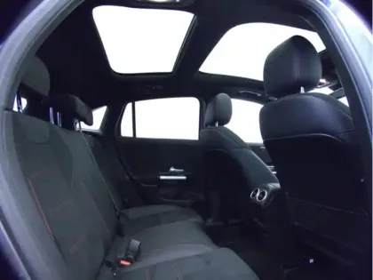 Photo 19 Mercedes GLA 250 e Hybrid EQ AMG Line