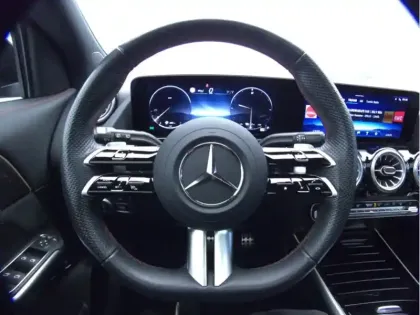 Photo 10 Mercedes GLA 250 e Hybrid EQ AMG Line