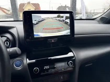 Photo 14 Toyota Yaris Hybride 116h Design