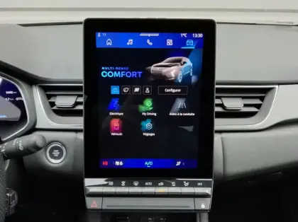 Photo 24 Renault Symbioz Nouveau E-Tech full hybrid 145 Techno