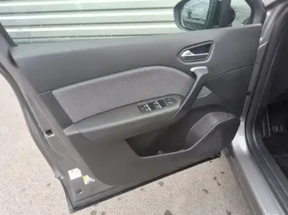 Photo 16 Renault Symbioz Nouveau E-Tech full hybrid 145 Techno