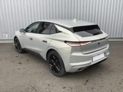 Photo 6 DS DS 4 Nouvelle PureTech 130 EAT8 Performance Line