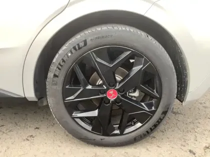 Photo 8 DS DS 4 Nouvelle PureTech 130 EAT8 Performance Line