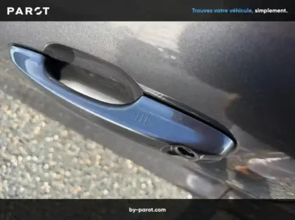 Photo 20 Ford Kuga 2.5 Duratec 190ch FHEV E85 Titanium BVA