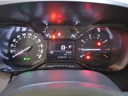 Photo 9 Citroën C3 Aircross  PureTech 130 S&S EAT6