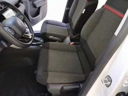 Photo 10 Citroën C3 Aircross  PureTech 130 S&S EAT6