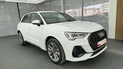 Photo 6 Audi Q3  45 TFSIe 245 ch S tronic 6
