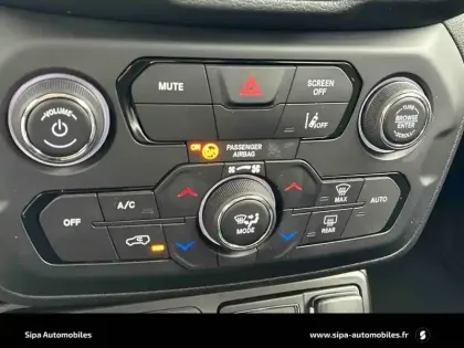 Photo 26 Jeep Renegade  1.5 Turbo T4 130 ch BVR7 e-Hybrid