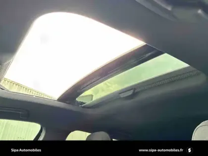 Photo 45 Volkswagen Golf  2.0 TDI 150 DSG7