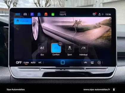 Photo 126 Volkswagen Golf  2.0 TDI 150 DSG7