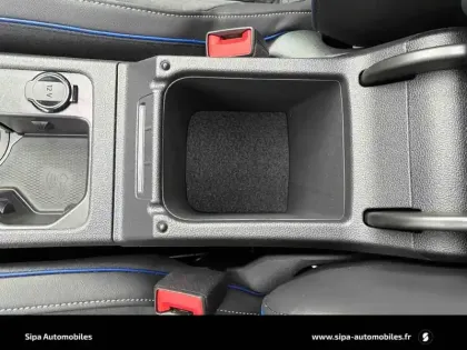 Photo 41 Volkswagen Golf  2.0 TDI 150 DSG7