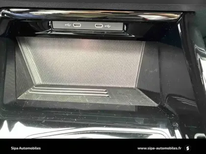 Photo 35 Volkswagen Golf  2.0 TDI 150 DSG7