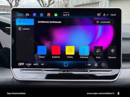 Photo 81 Volkswagen Golf  2.0 TDI 150 DSG7