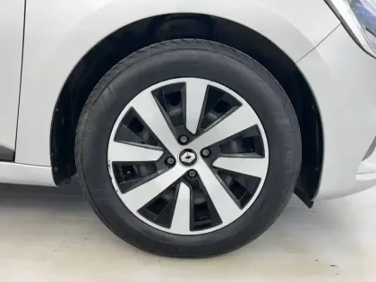 Photo 20 Renault Clio  TCe 90