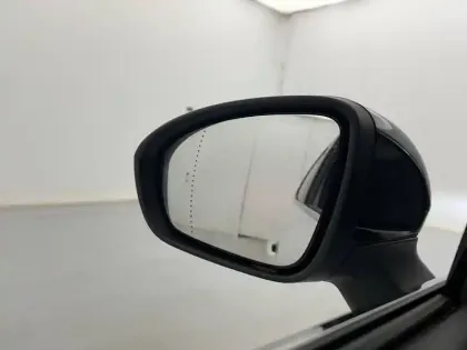 Photo 89 Renault Clio Gén. V (BJA) Ph1 Intens 5