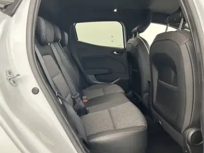 Photo 74 Renault Clio Gén. V (BJA) Ph1 Intens 5