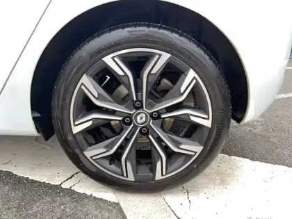 Photo 29 Renault Clio  TCe 90 - 21N