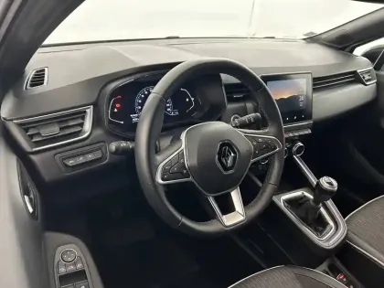 Photo 40 Renault Clio Gén. V (BJA) Ph1 Intens 5