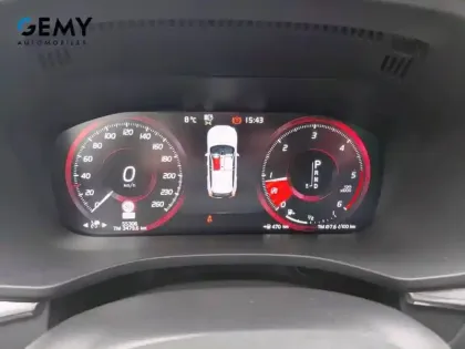 Photo 18 Volvo Xc60  D4 AdBlue 190 ch Geartronic 8