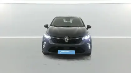 Photo 7 Renault Clio  E-Tech full hybrid 145