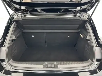 Photo 20 Renault Clio  E-Tech full hybrid 145