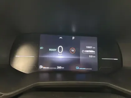 Photo 12 Renault Clio  E-Tech full hybrid 145