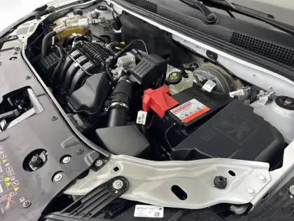 Photo 33 Dacia Sandero  SCe 65