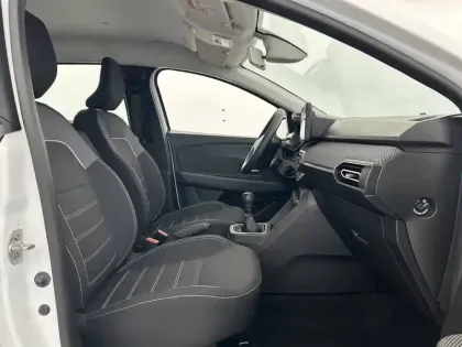 Photo 22 Dacia Sandero  SCe 65