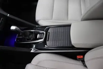 Photo 18 Renault Koleos  dCi 175 4x2 X-tronic