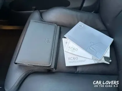 Photo 29 Volvo Xc60  B5 AWD 235 ch Geartronic 8