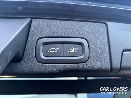 Photo 33 Volvo Xc60  B5 AWD 235 ch Geartronic 8