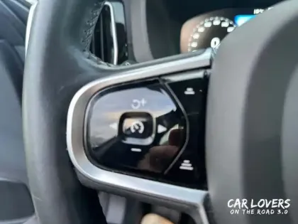 Photo 22 Volvo Xc60  B5 AWD 235 ch Geartronic 8