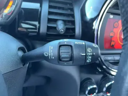 Photo 17 Mini Mini Hatch 3 Portes Cooper 136 ch BVA7