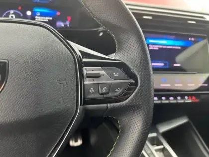 Photo 19 Peugeot 308  PHEV 225 e-EAT8