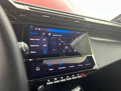 Photo 20 Peugeot 308  PHEV 225 e-EAT8