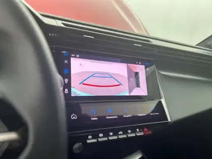 Photo 23 Peugeot 308  PHEV 225 e-EAT8