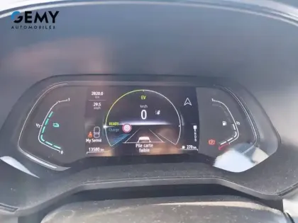 Photo 36 Renault Clio Gén. V (BJA) Ph2 Techno 5