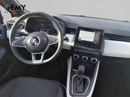 Photo 49 Renault Clio  E-Tech full hybrid 145