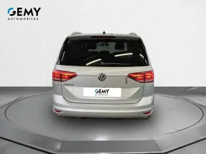 Photo 22 Volkswagen Touran Gén. III Ph1 Connect 5