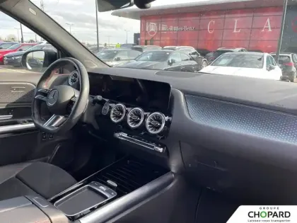 Photo 38 Mercedes GLA  250 e 8G-DCT