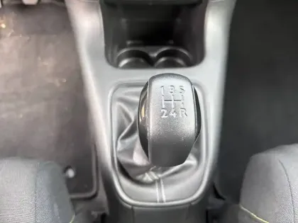 Photo 13 Citroën C3  PureTech 83 S&S BVM5