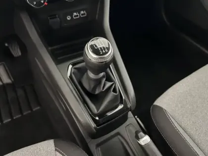 Photo 12 Renault Clio  Blue dCi 100 ch GSR2