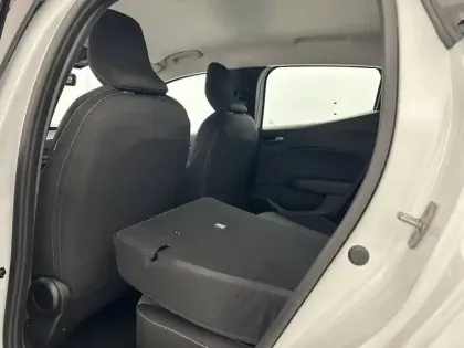 Photo 25 Renault Clio  Blue dCi 100 ch GSR2