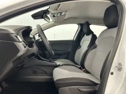 Photo 8 Renault Clio  Blue dCi 100 ch GSR2